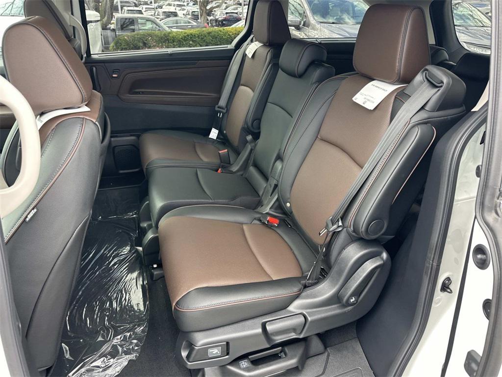 new 2026 Honda Odyssey car, priced at $53,645