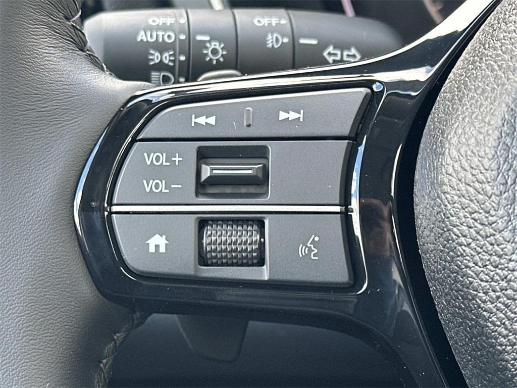 new 2025 Honda Pilot car, priced at $51,095
