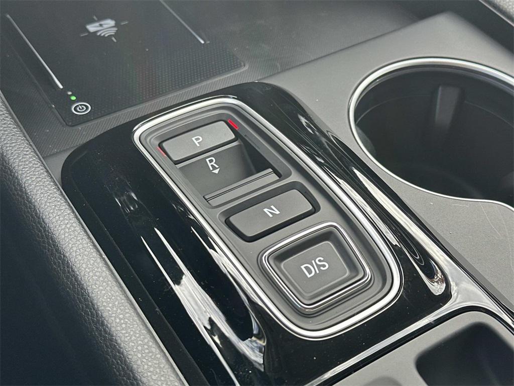 new 2025 Honda Pilot car, priced at $52,280