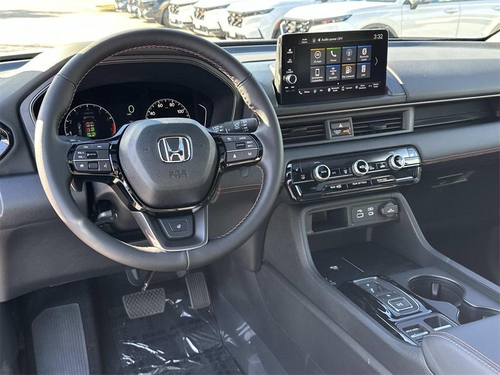 new 2025 Honda Pilot car, priced at $51,350