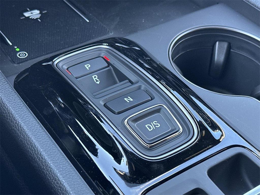 new 2025 Honda Pilot car, priced at $51,350