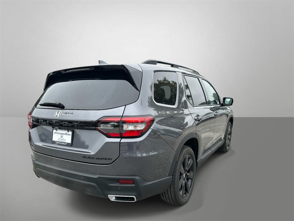 new 2025 Honda Pilot car, priced at $56,030