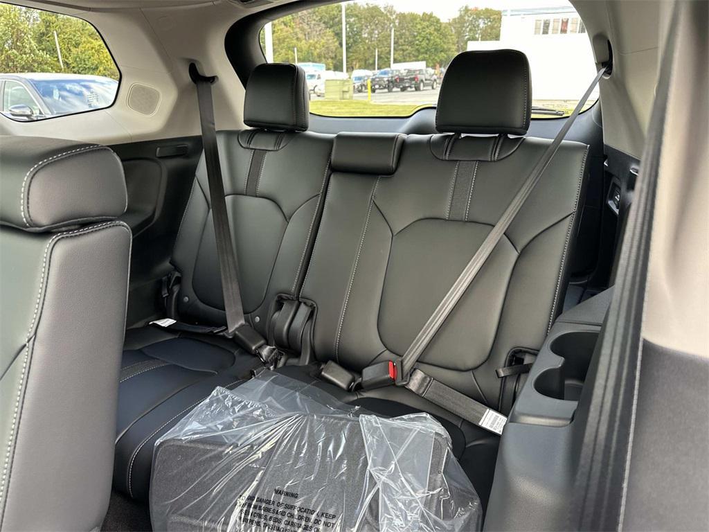 new 2025 Honda Pilot car, priced at $51,550