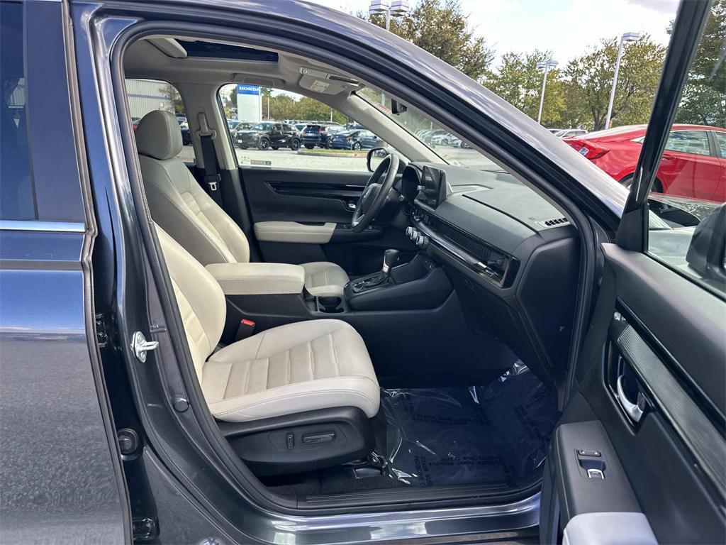 used 2024 Honda CR-V car, priced at $32,000