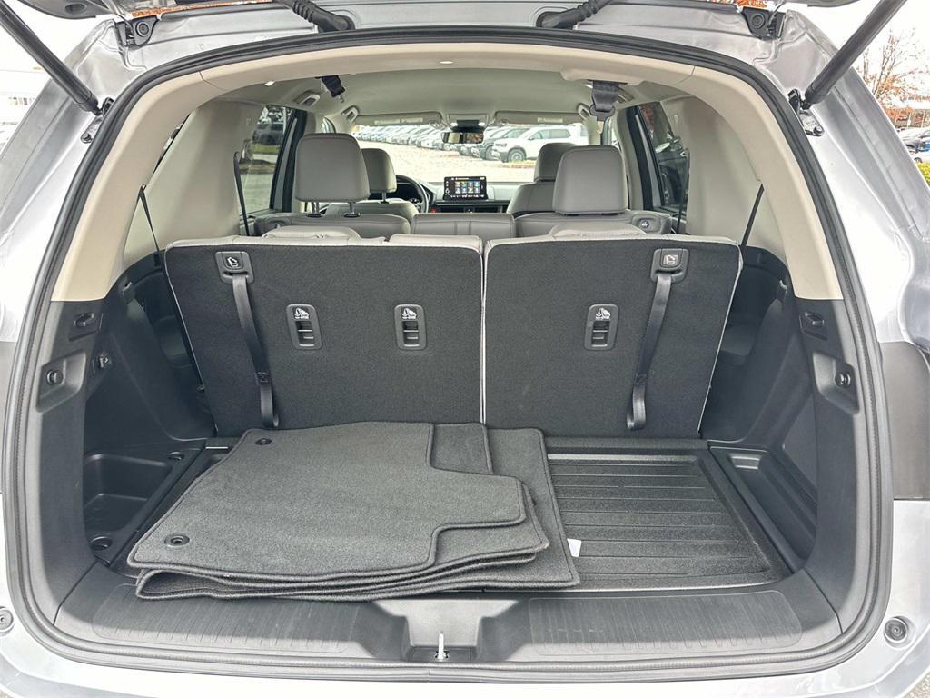 used 2025 Honda Pilot car, priced at $42,788