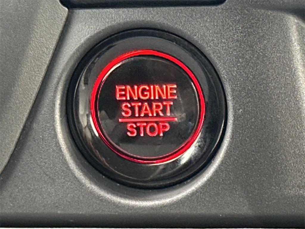 used 2025 Honda Pilot car, priced at $42,788