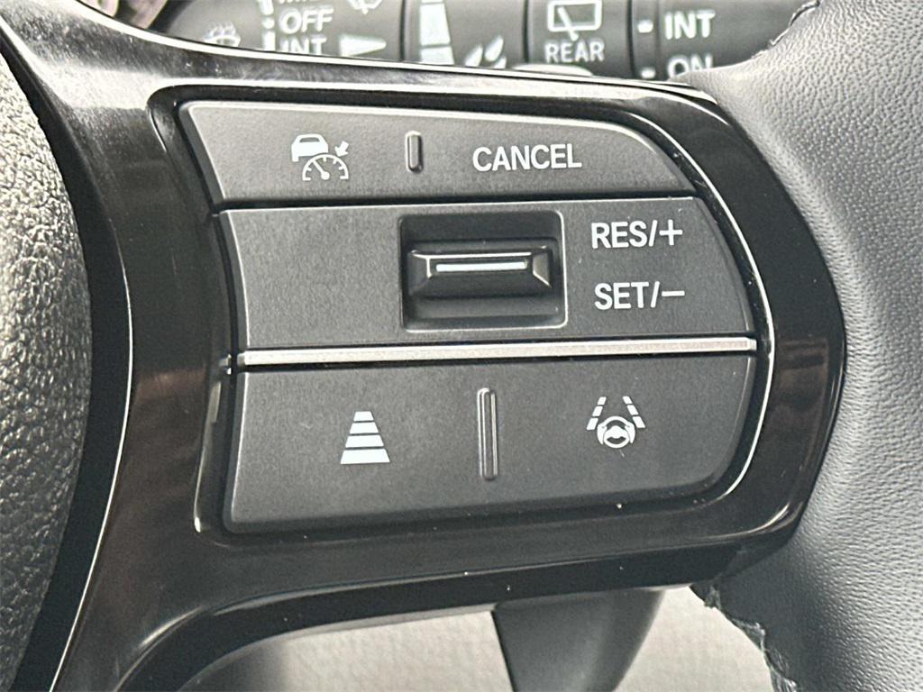 used 2025 Honda Pilot car, priced at $42,788