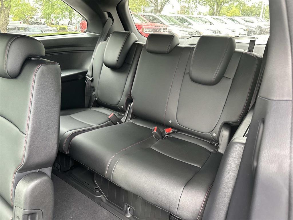 new 2026 Honda Odyssey car, priced at $45,390
