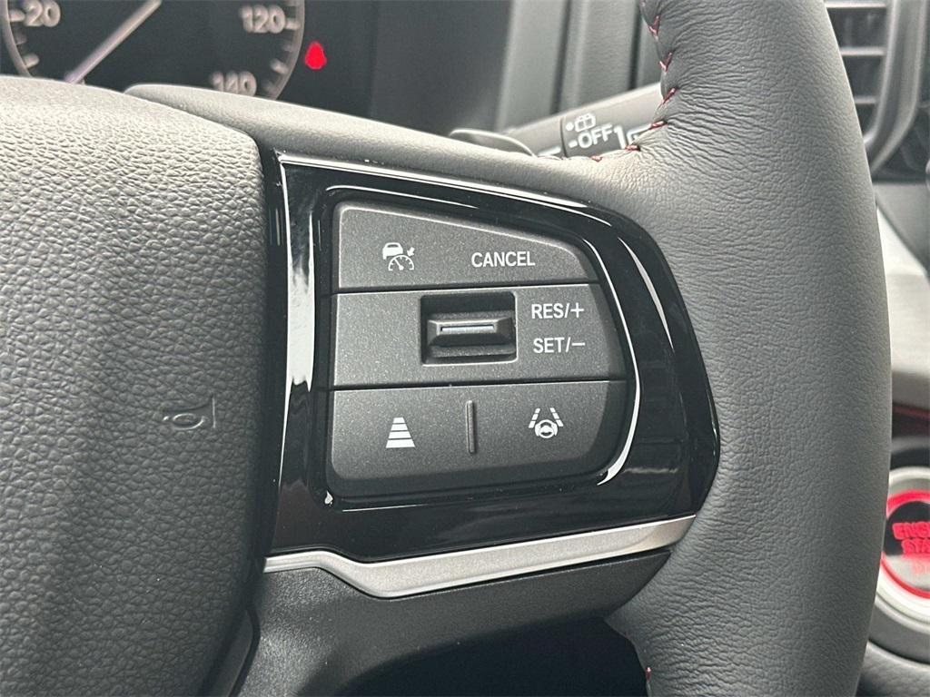 new 2026 Honda Odyssey car, priced at $45,390