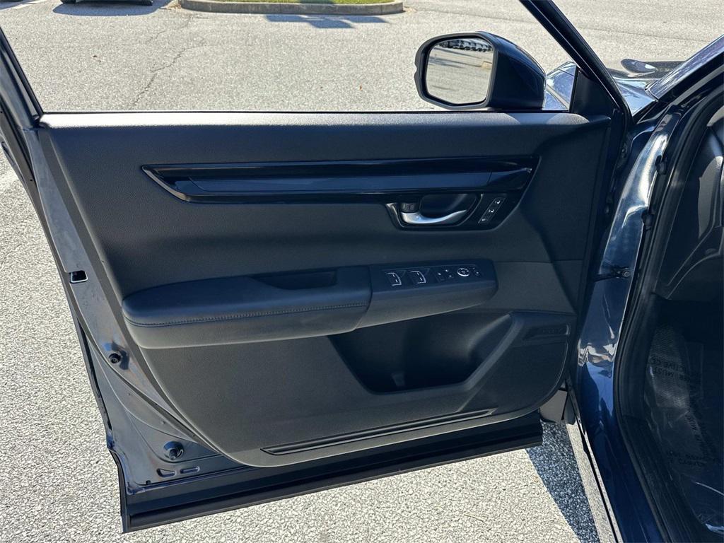 used 2023 Honda CR-V car, priced at $30,500