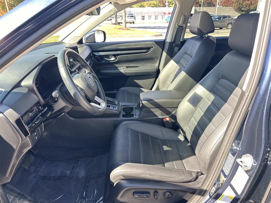 used 2023 Honda CR-V car, priced at $30,500