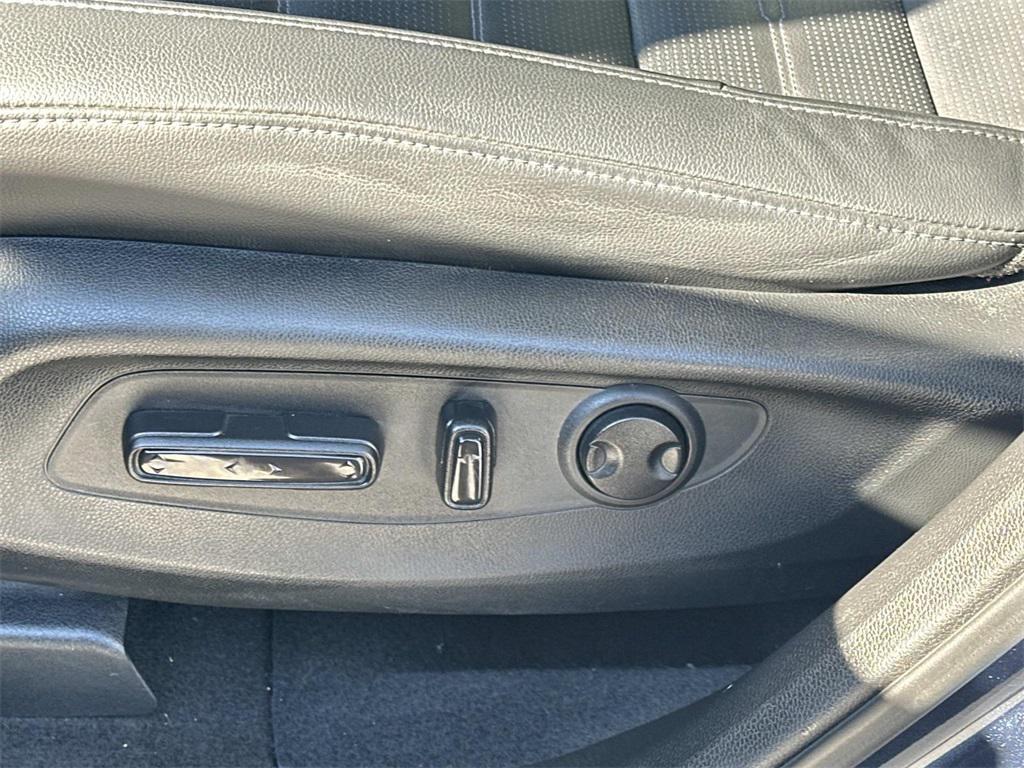 used 2023 Honda CR-V car, priced at $30,500