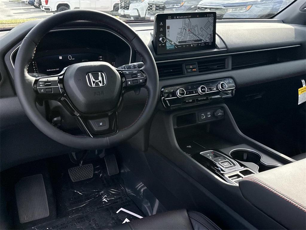 new 2025 Honda Pilot car, priced at $56,530
