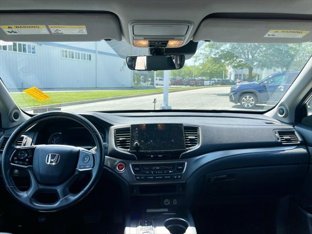 used 2022 Honda Pilot car, priced at $29,800