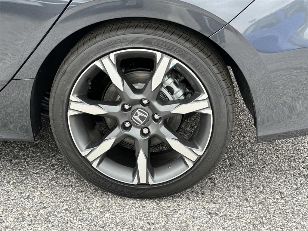 new 2026 Honda Civic Hybrid car, priced at $34,690