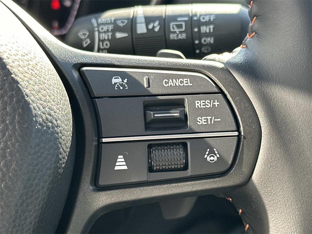 new 2026 Honda CR-V Hybrid car, priced at $41,675