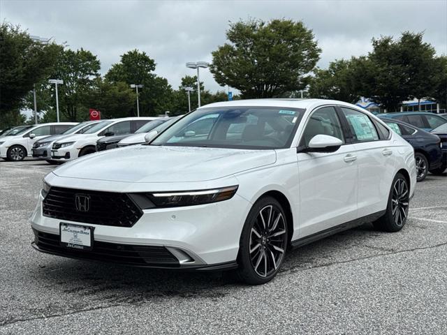 new 2025 Honda Accord Hybrid car, priced at $40,905