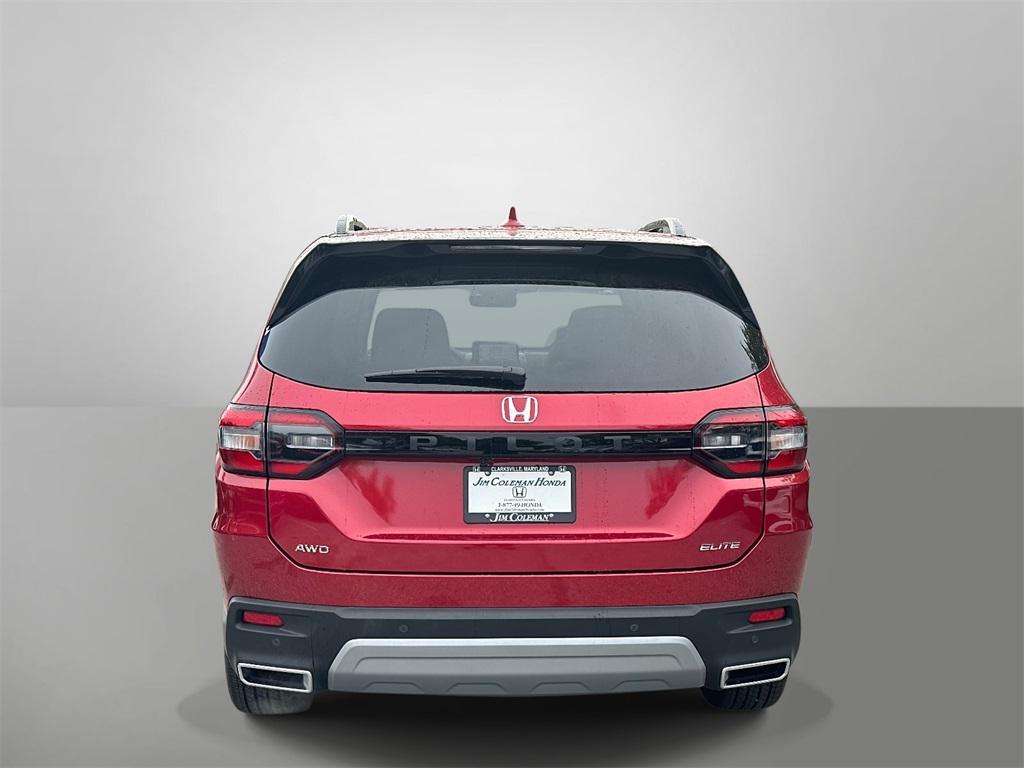 new 2025 Honda Pilot car, priced at $55,030