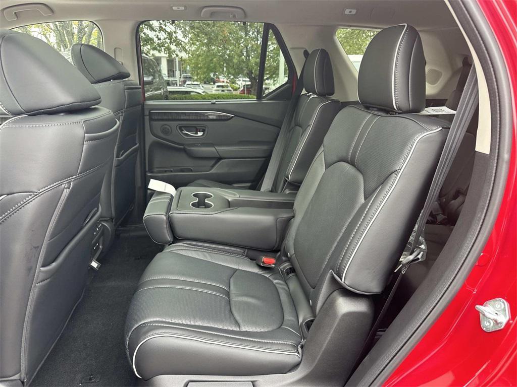 new 2025 Honda Pilot car, priced at $55,030