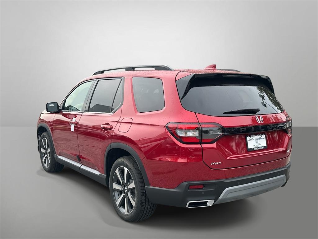 new 2025 Honda Pilot car, priced at $55,030