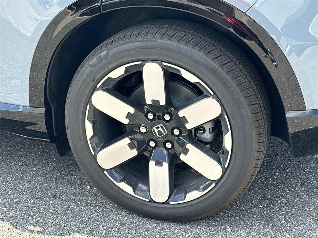 new 2025 Honda Prologue car, priced at $59,805