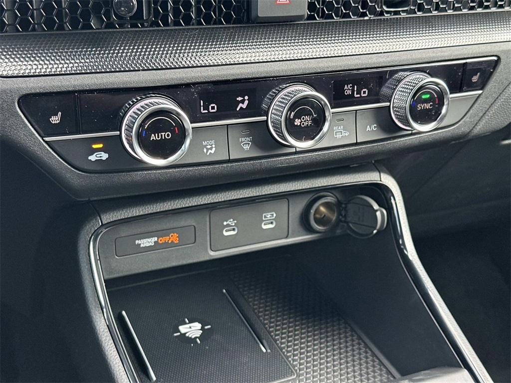 new 2026 Honda CR-V Hybrid car, priced at $40,705