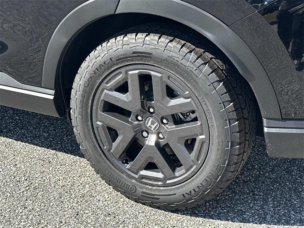 new 2026 Honda CR-V Hybrid car, priced at $40,250