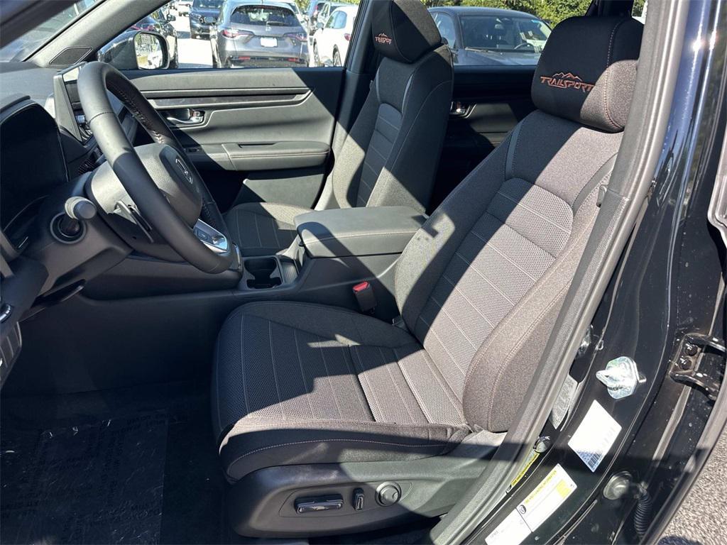 new 2026 Honda CR-V Hybrid car, priced at $40,250