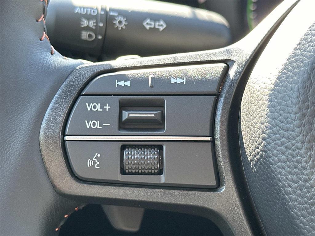 new 2026 Honda CR-V Hybrid car, priced at $40,250