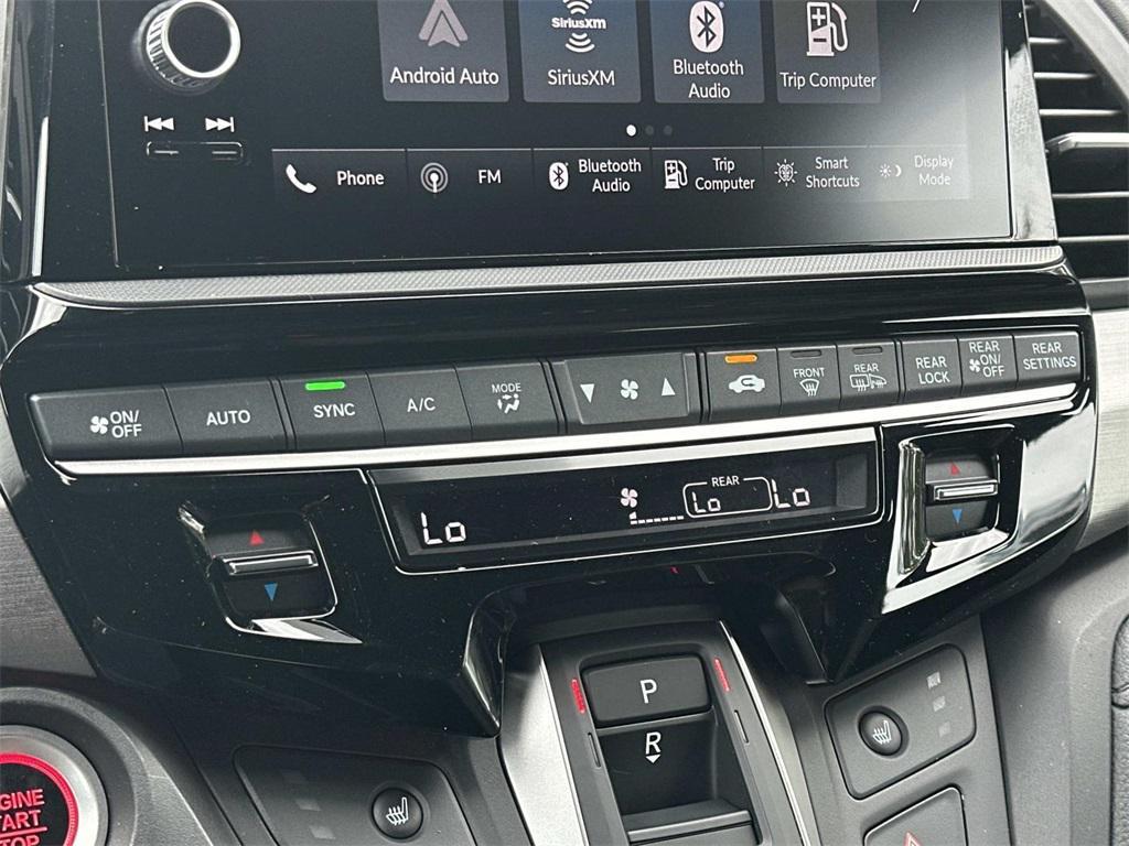new 2026 Honda Odyssey car, priced at $45,390