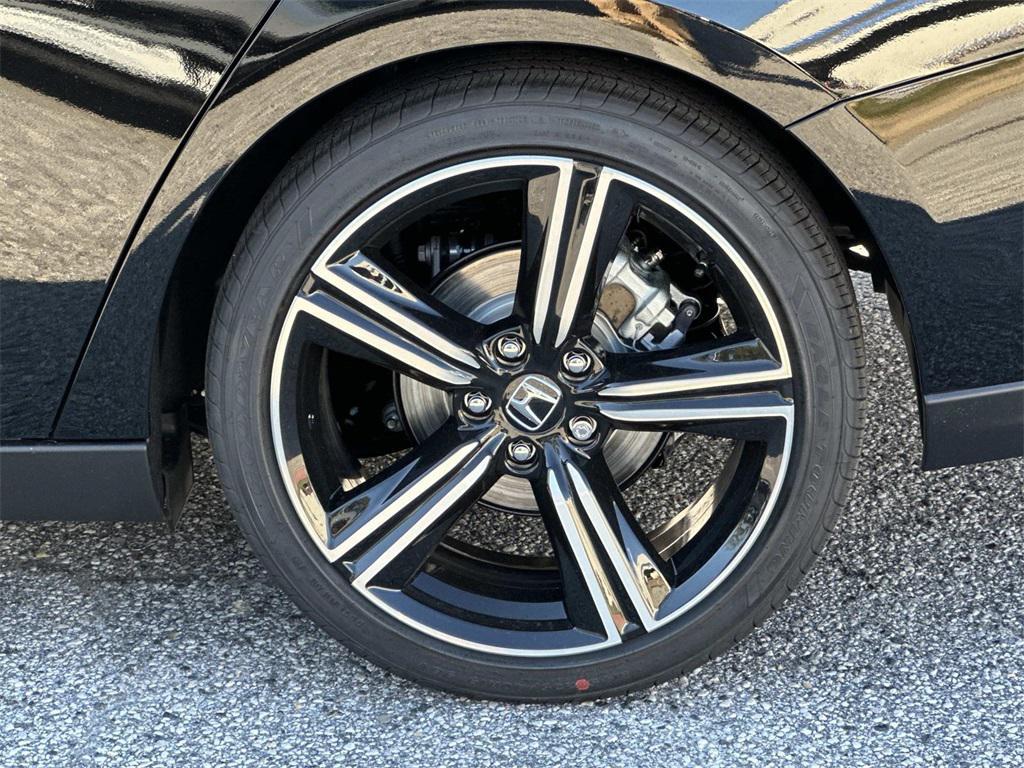 new 2025 Honda Accord Hybrid car, priced at $34,850