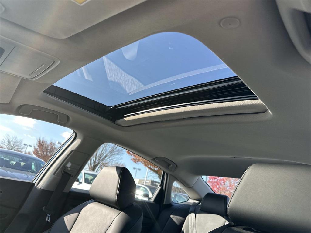 new 2025 Honda Accord Hybrid car, priced at $40,495