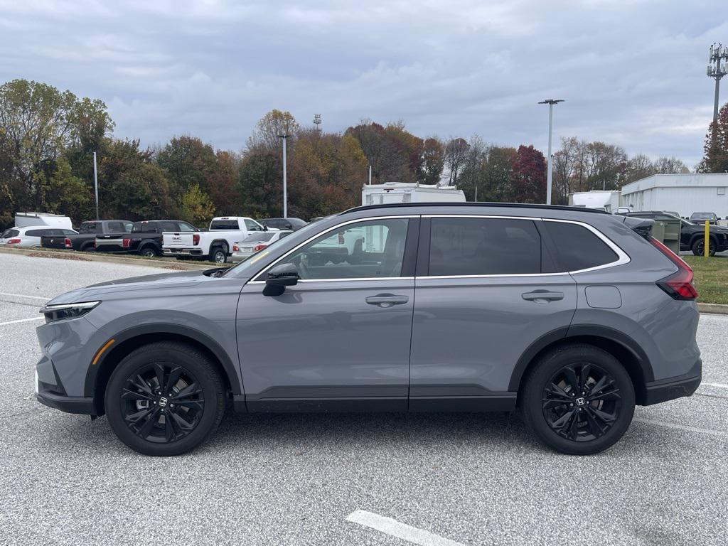 used 2025 Honda CR-V Hybrid car, priced at $38,000