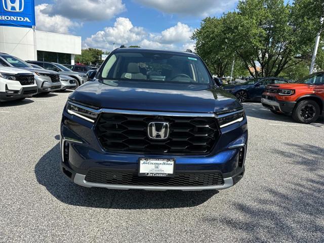new 2025 Honda Pilot car, priced at $54,530