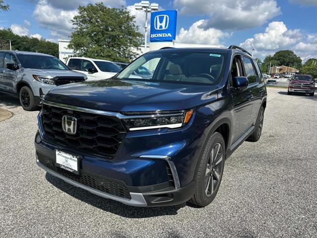 new 2025 Honda Pilot car, priced at $54,530
