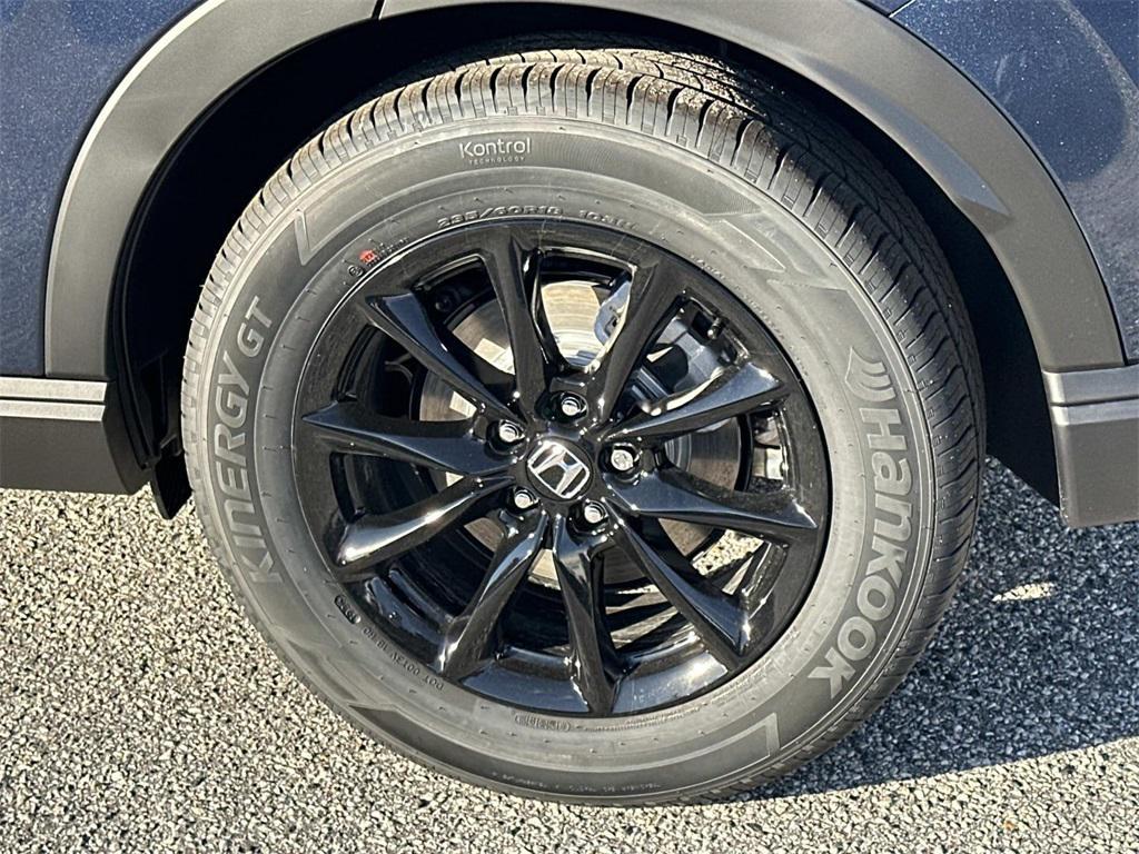 new 2026 Honda CR-V Hybrid car, priced at $41,675