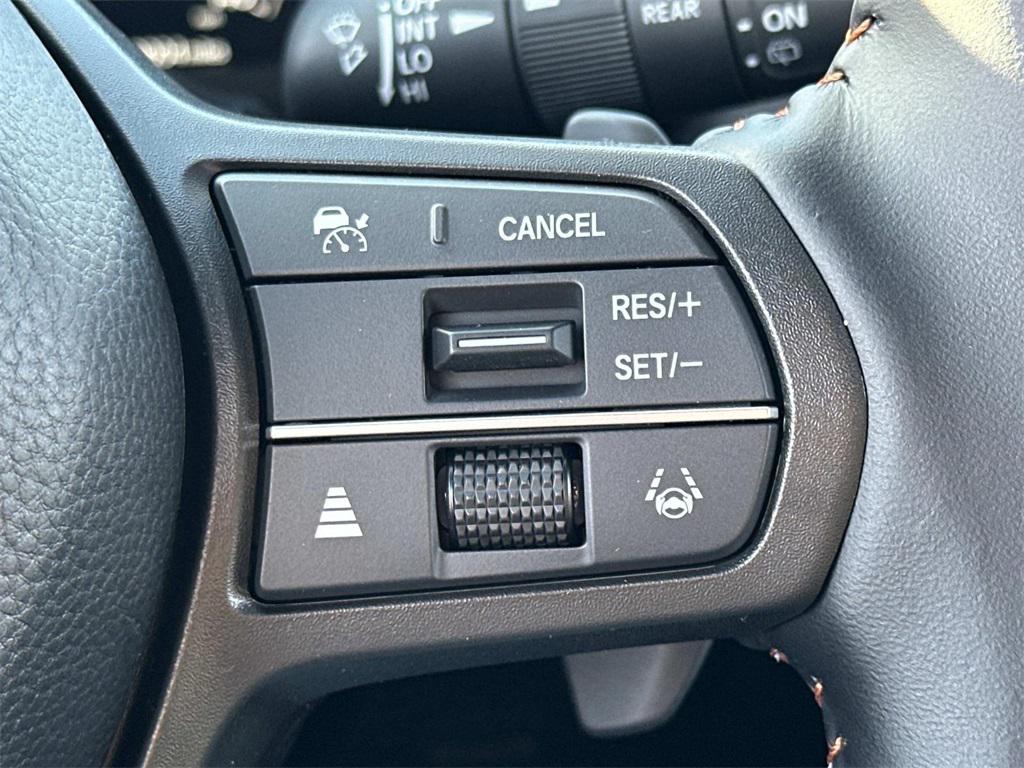 new 2026 Honda CR-V Hybrid car, priced at $41,675