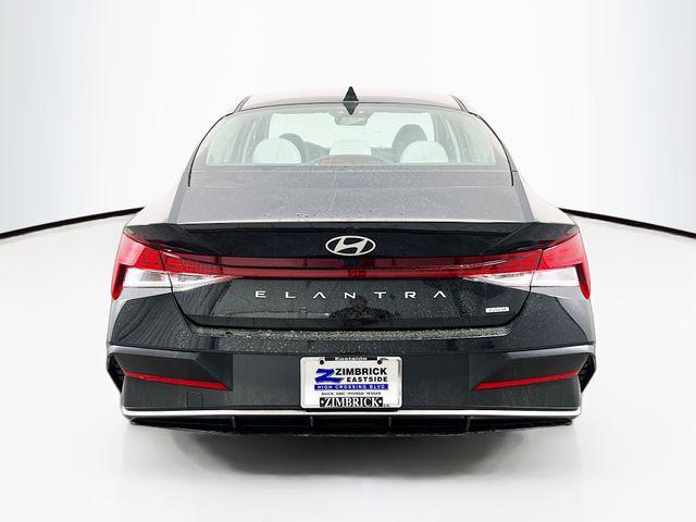 new 2025 Hyundai Elantra car, priced at $30,358