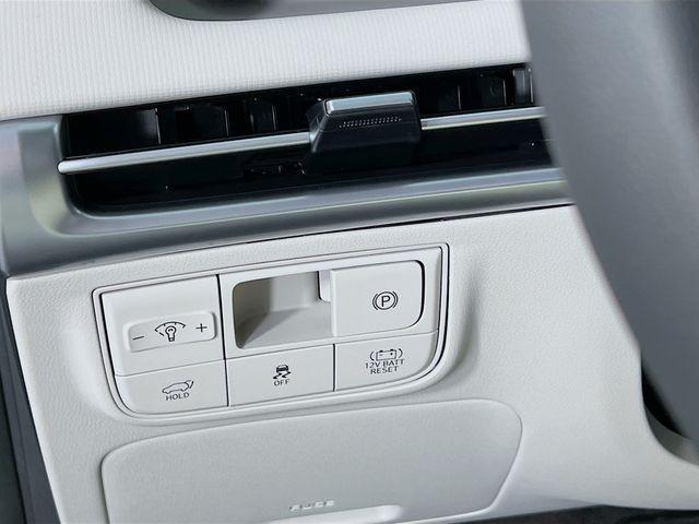 new 2026 Hyundai TUCSON Hybrid car, priced at $32,199