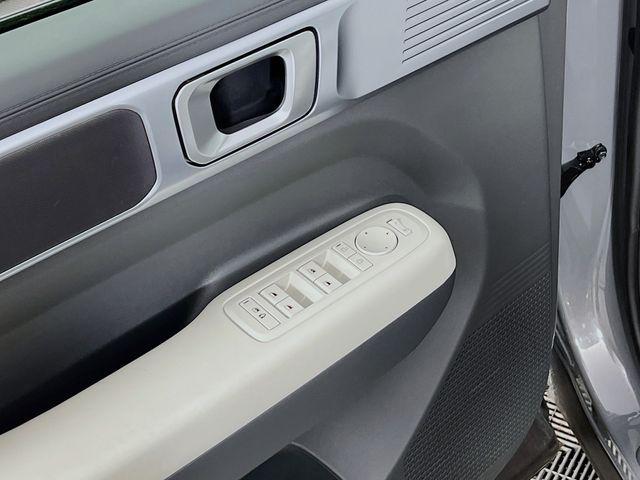 used 2025 Hyundai Santa Fe car, priced at $33,990