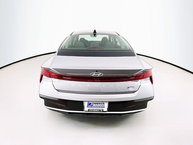 new 2025 Hyundai ELANTRA HEV car, priced at $24,381