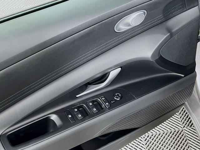 new 2025 Hyundai ELANTRA HEV car, priced at $24,381