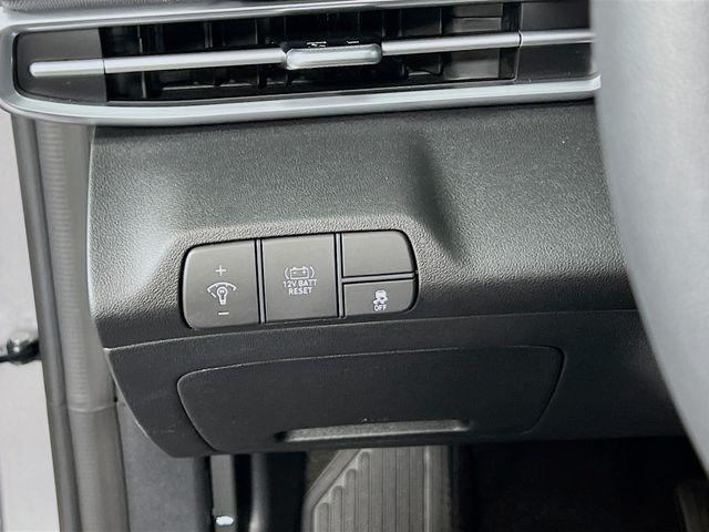 new 2025 Hyundai ELANTRA HEV car, priced at $24,381