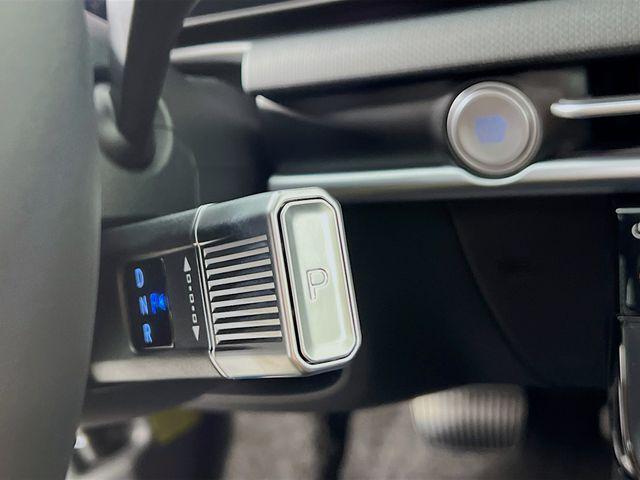 new 2025 Hyundai TUCSON Hybrid car, priced at $34,813