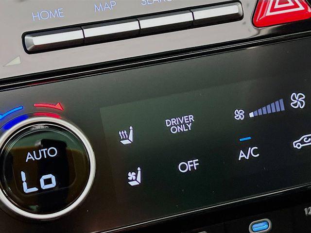 new 2025 Hyundai TUCSON Hybrid car, priced at $39,691