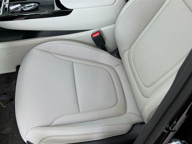 new 2025 Hyundai TUCSON Hybrid car, priced at $40,356