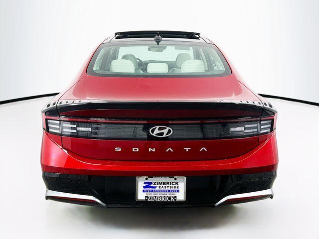 new 2024 Hyundai Sonata car, priced at $30,605