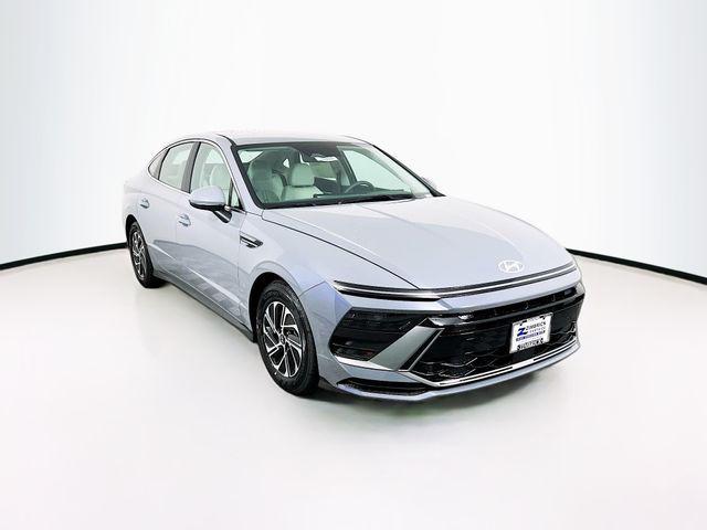 new 2026 Hyundai Sonata Hybrid car, priced at $29,541