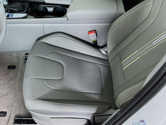 new 2026 Hyundai ELANTRA HEV car, priced at $28,260