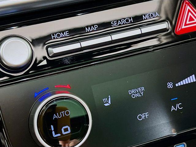 new 2025 Hyundai TUCSON Hybrid car, priced at $35,216